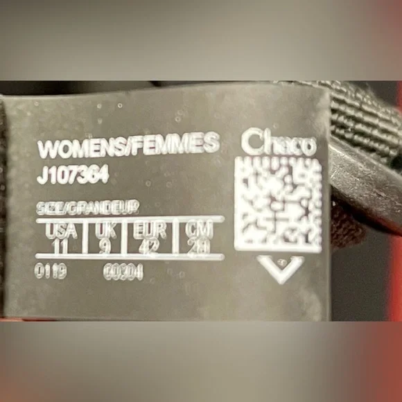 Women's Black Sandals - Picture 3 of 4